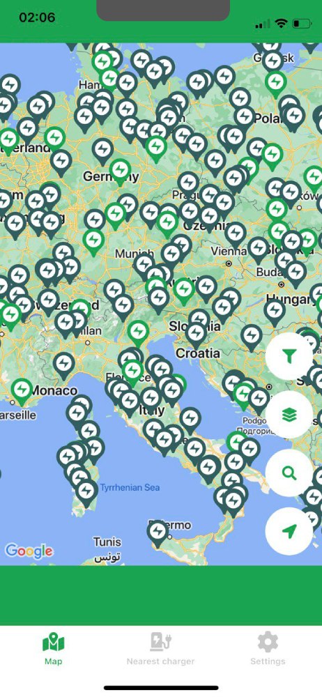 map screen with stations of the app "EV Car Charging"